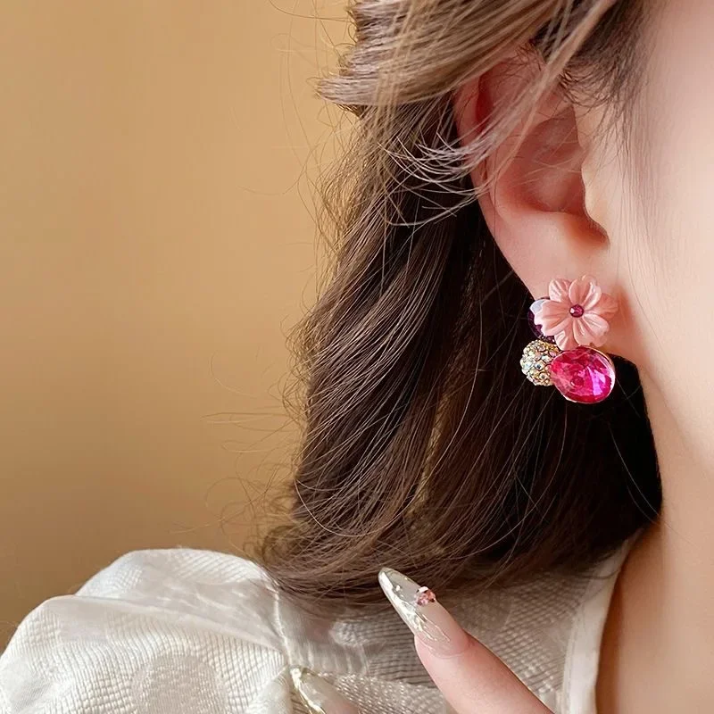 New Exquisite Pink Crystal Flower Earrings With Rhinestones For Women Personalized Daily Accessory Party Jewelry Birthday Gifts