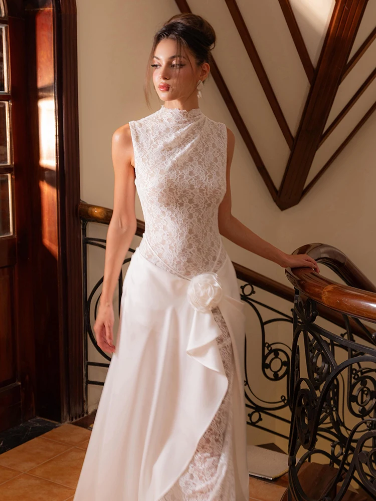 VCガーデンウェディング エアリーグレース ホワイトレース＆シフォン アシンメトリーマキシドレス フラワーディテール付きイブニングガウン