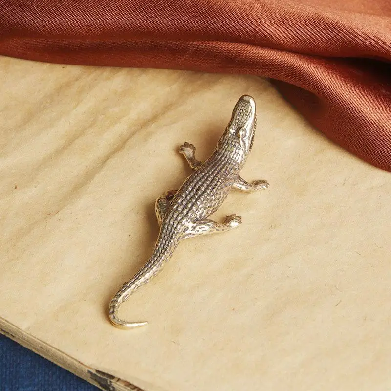 Creative Pure Brass Crocodiles Scary Statue Animal Model Figurine Home Decor Decoration Accessories Halloween Decor Ornament - view 4