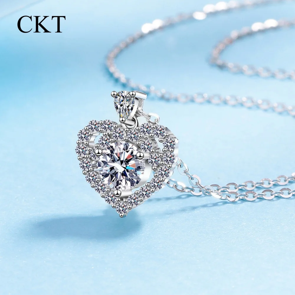 

Ожерелье CKT с милым кулоном в форме сердца, с бриллиантом-муассанитом D цвета 1 карат, платина Pt950, женская цепочка на ключицу, свадебный подарок, ювелирное украшение