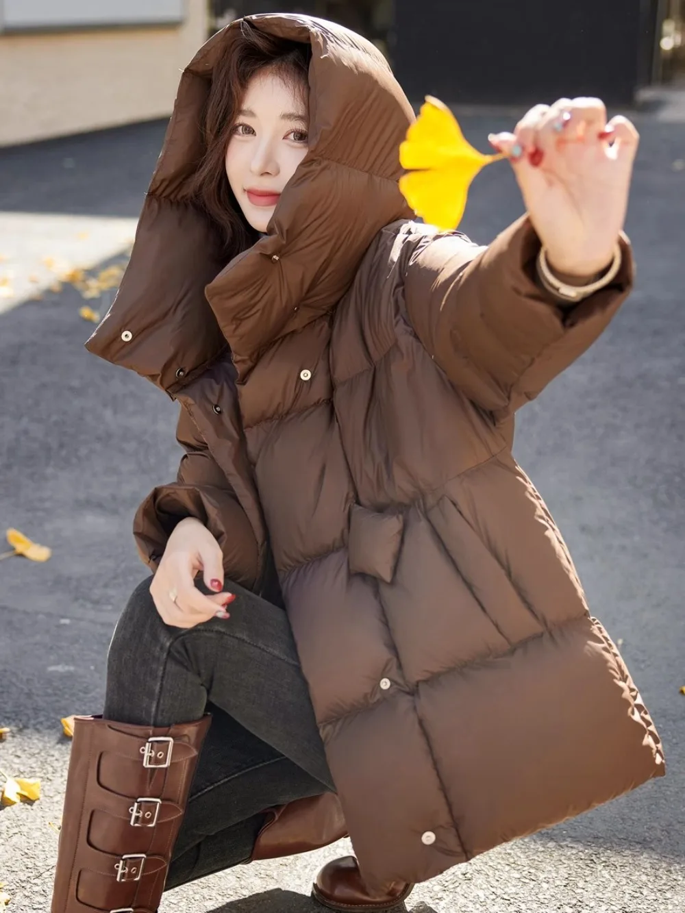 2024 Fashion Female Winter White Duck Down Jacket Women Thick Warm Fluffy Parkas Loose Oversized Puffer Coat Outwear