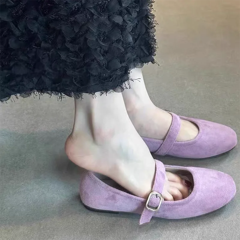 Lila Wildleder-Knöchelriemen-Mary-Jane-Schuhe für Damen, Herbst 2026, leichte, weiche Sohle, Ballerinas, Damen-Schuhe in Übergröße, flache Schuhe.