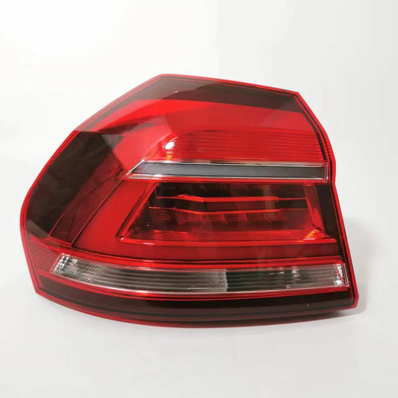 DECHO Taillight For Volkswagen VW Passat 2016 2017 2018 Brake Light Rear bumper taillamps tail light Assembly