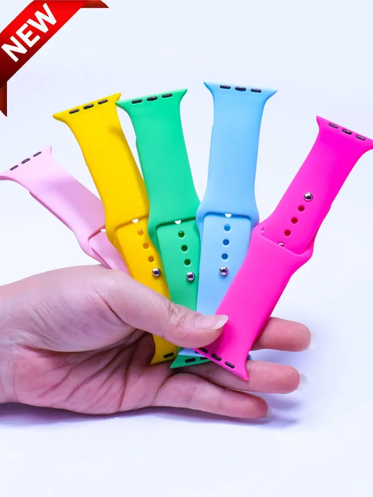 Cinturino in Silicone per cinturino Apple Watch 44mm 45mm 40mm 41m 42-38mm 45mm bracciale sportivo iwatch series 8 7 6 5 4 SE 9 10 Ultra 2 49mm