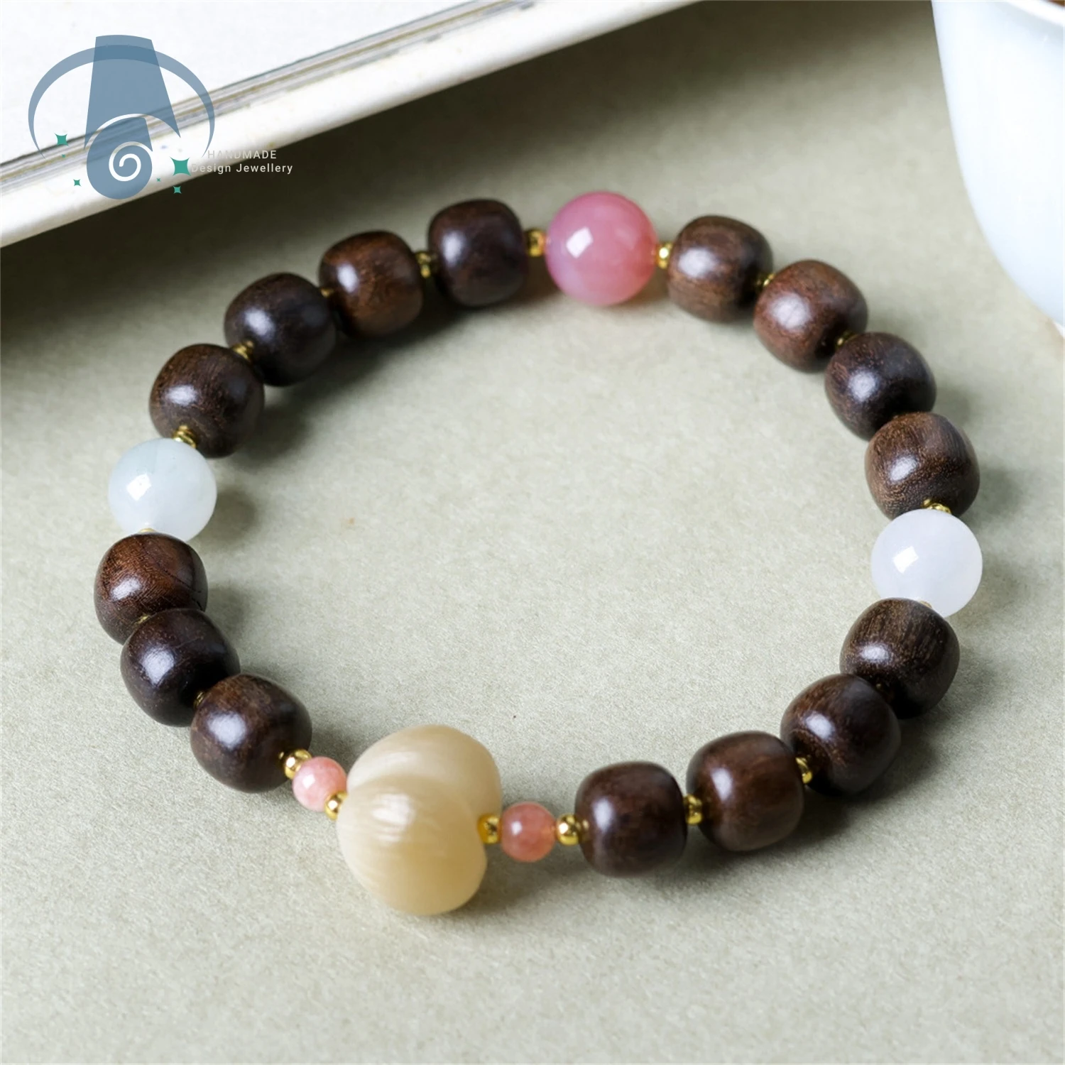 Handmade Bracelet Natural Medicinal Agarwood Beads Bodhi Root Peach Charm Old Barrel Shape Beads Macrame Chinese Style Jewelry view 3