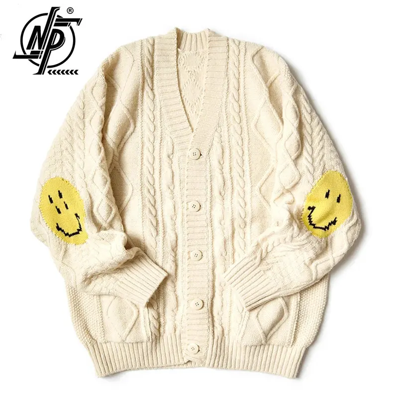 

Vintage V-neck Knitted Sweater Men Japanese Harajuku Smiley Face Print Thick Cardigan Jacket Wool Knitted Sweater 2023