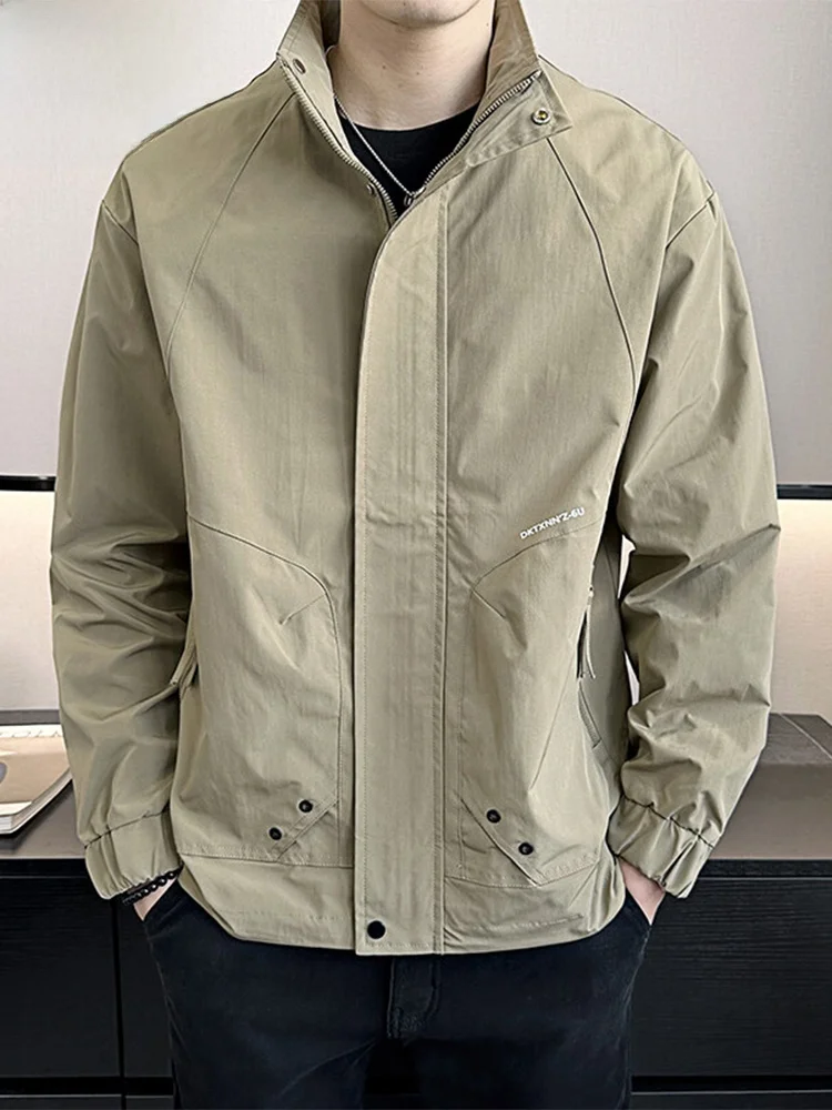 

Pierre Cardin Мужская весенне-осенняя летная майка с воротником-стойкой Спецодежда Повседневная молния с декором из полиэстера и нейлона Cosite...