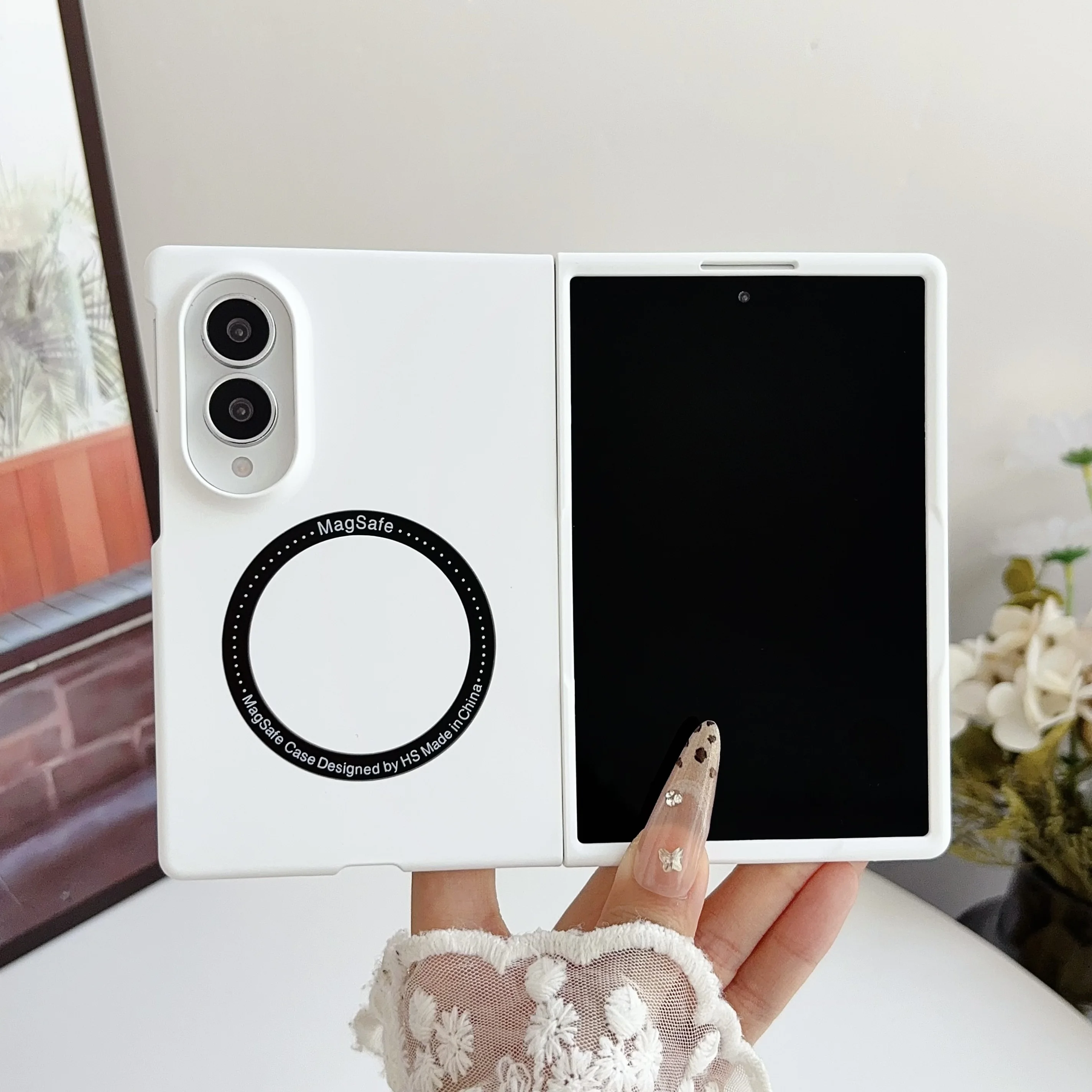 Für Samsung Galaxy Z Fold 8 Schlanke Matte PC-Hülle mit Magsafe-Funktion und Candy-Farben-Linsenschutz Stoßfeste Rückabdeckung