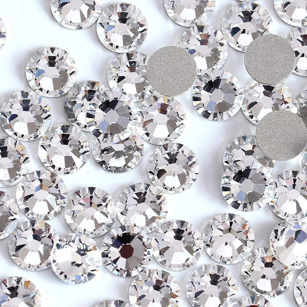 

72pcs Crystal Rhinestones Embellishments Transparent White Glass Drills 0.64cm Flatback Craft Projects Nail Art Shoe