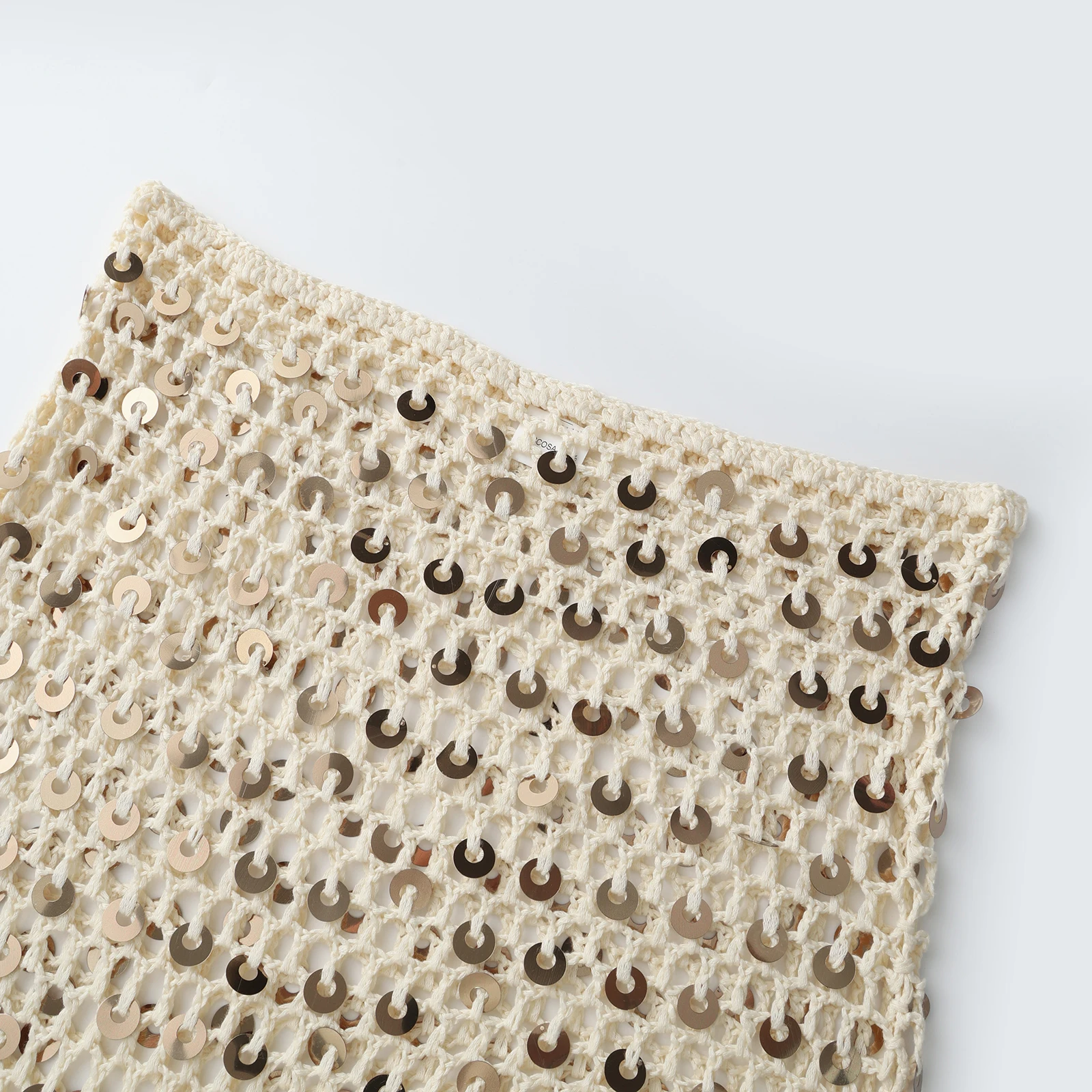 Damska plażowa narzutka z cekinami, szydełkowa, jednolita, ażurowa, z frędzlami, odkryte ramiona, dziergana poncho, modna narzutka.