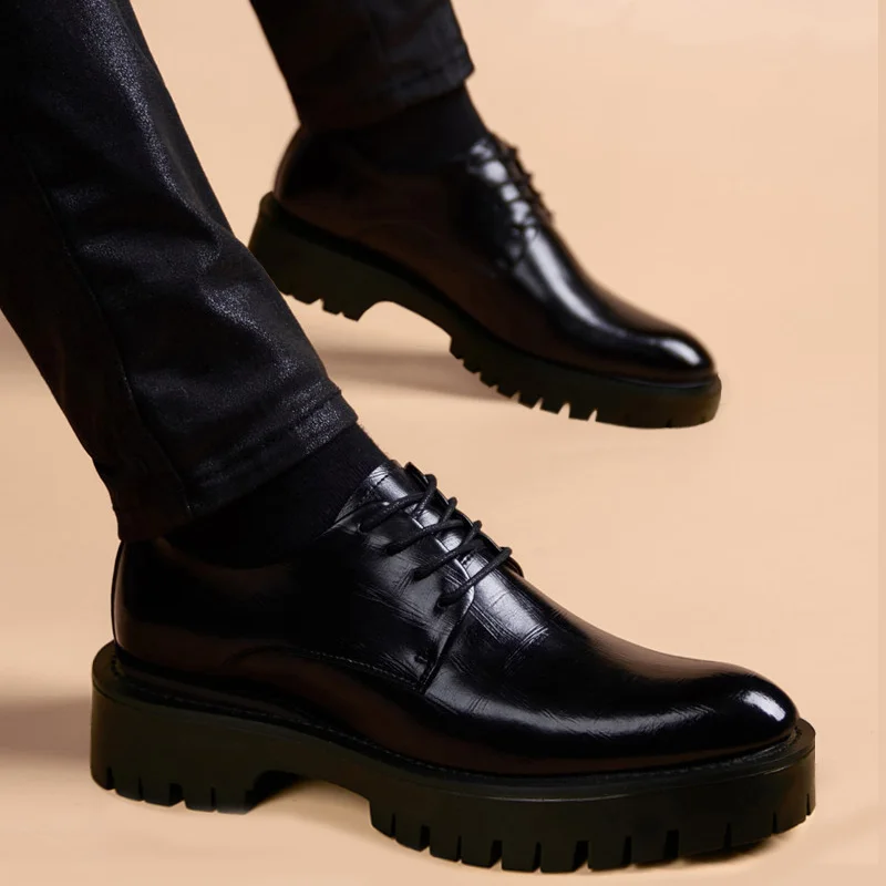 

Мужские кожаные повседневные туфли 2025: Новинка, дышащие, для бизнеса и свадеб, увеличивающие рост