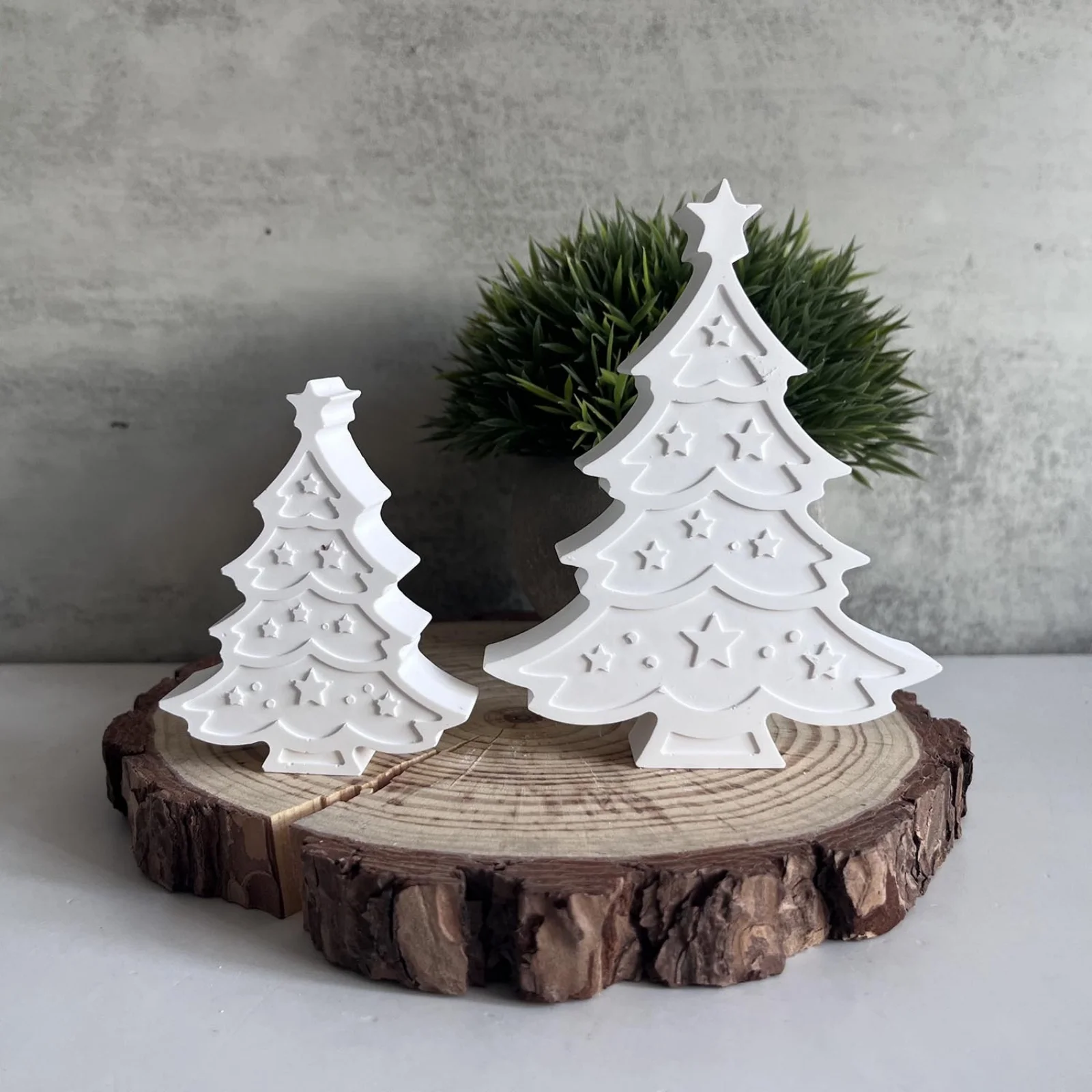 Cute Penguin Elk Christmas Tree Snowman Gypsum Silicone Mold Handmade Scented Soap Plaster Mold Festival Home Crafts Decoration