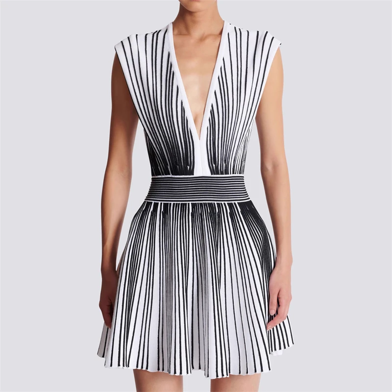 

Y2K High-Quality Summer New V-Neck Stripe Knitted Mix-Weave Sleeveless Vest Dress Fashion Casual High-Waist A-Line Mini Skirt