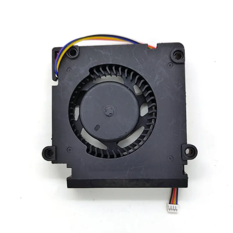 BUB0712HH DC12V 0.68A PVB070E12H P01 12V 0.95A Cooling Fan