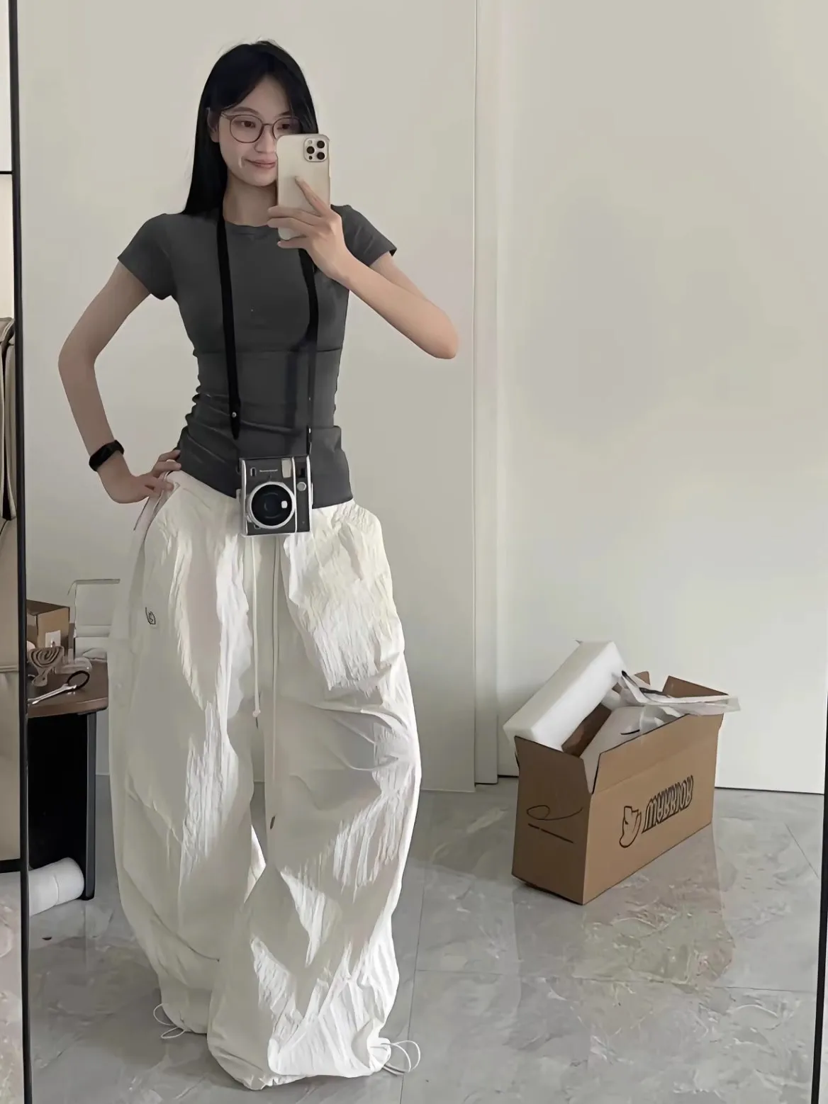 Woman Y2K Parachute White Pants Harajuku Streetwear Embroidery Wide Leg Jogger Trousers Oversized Pockets Baggy Cargo Sweatpants