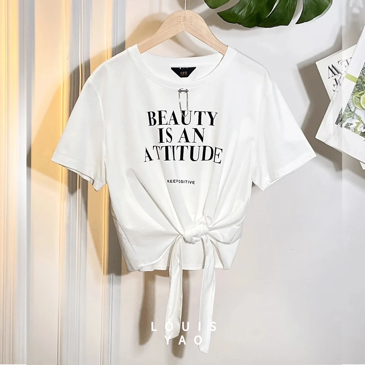 

LOUISYAO Printed Alphabet Women T-shirts 2025 Summer Y2k Accessories Design Sense Tie Short Sleeve Tees Tops for Woman