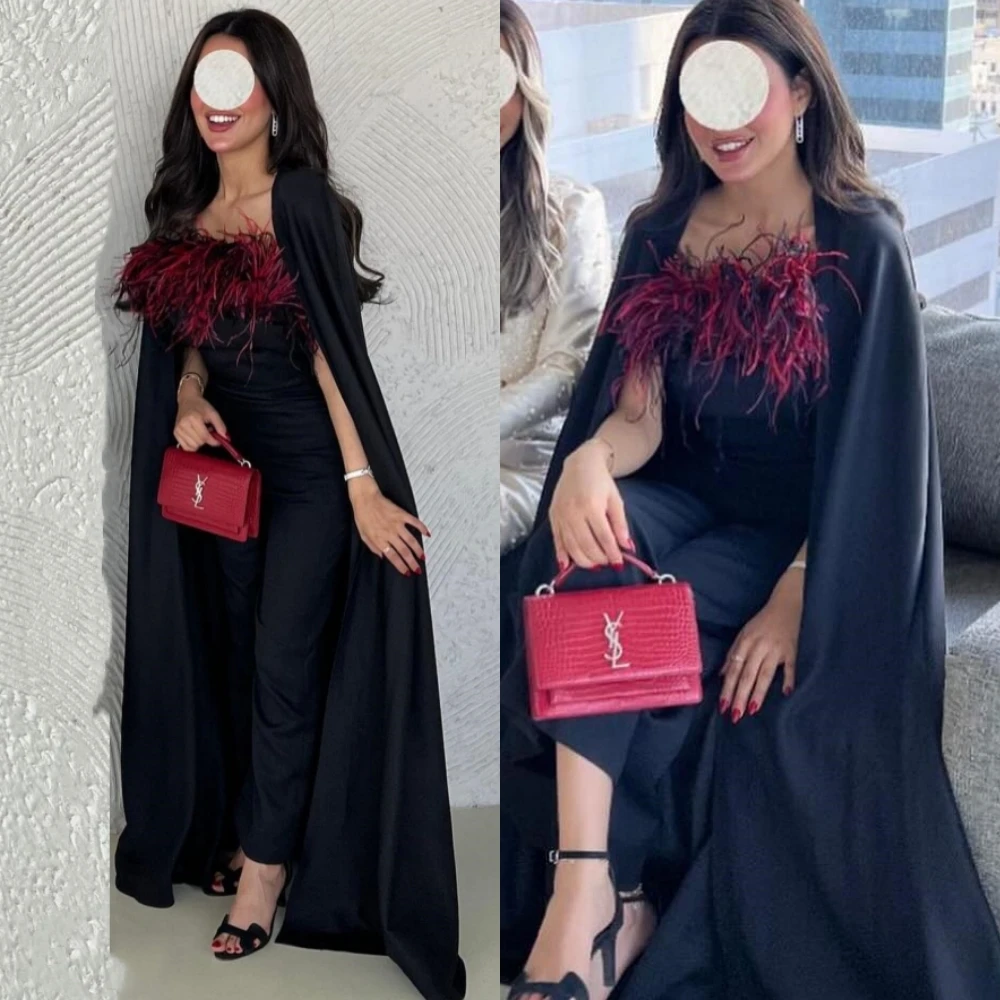 Robe de Bal en Satin de Forme Trapèze pour Femme, Tenue de Bal, Sans Bretelles, sur Mesure, avec Plumes, pour Anniversaire, Arabie Saoudite