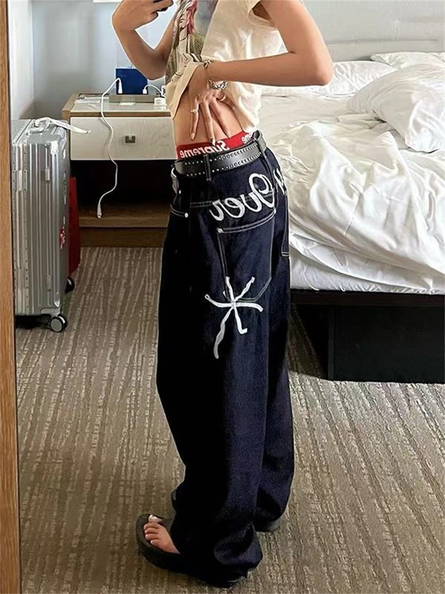 

Women's High Waist Wide Leg Dark Blue Jeans Letter Embroidery Vintage Washed Y2K Streetwear Loose Denim Trousers