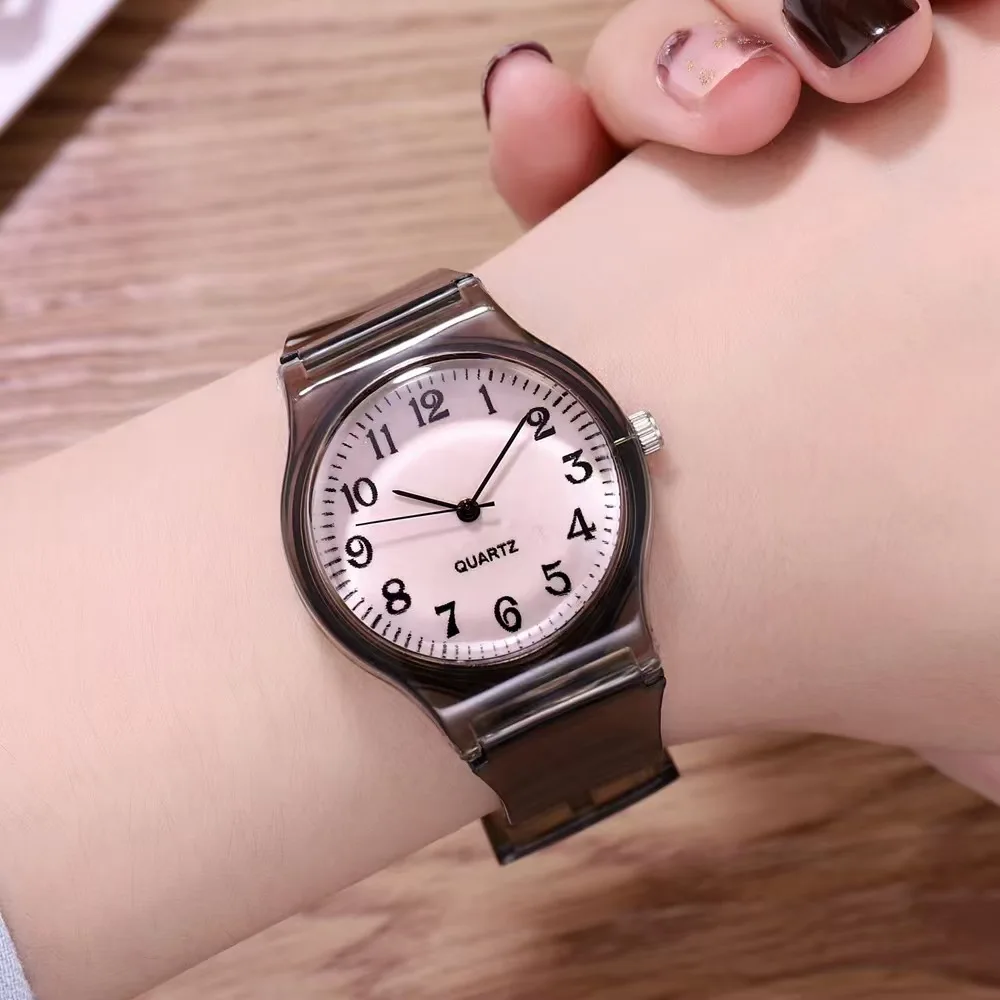 Luxury Wrist belt Watches Fashionable casual Quartz Watch Silica gel Women clock relogio feminino