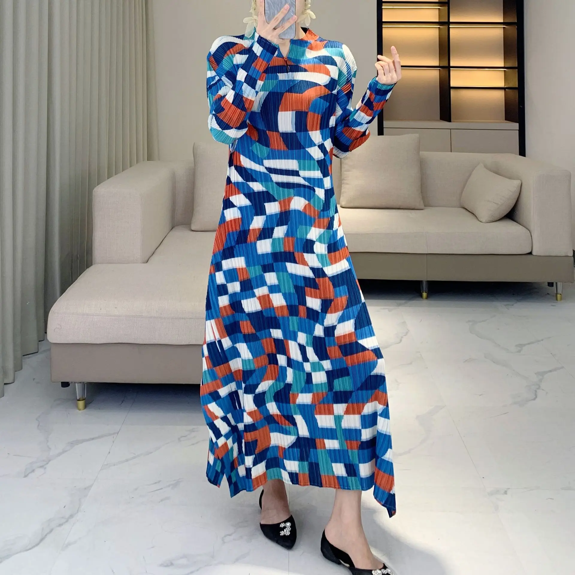 Miyake plisado Primavera/otoño nuevo estilo vestido largo, falda acampanada holgada plisada de moda, vestido estampado informal de manga larga