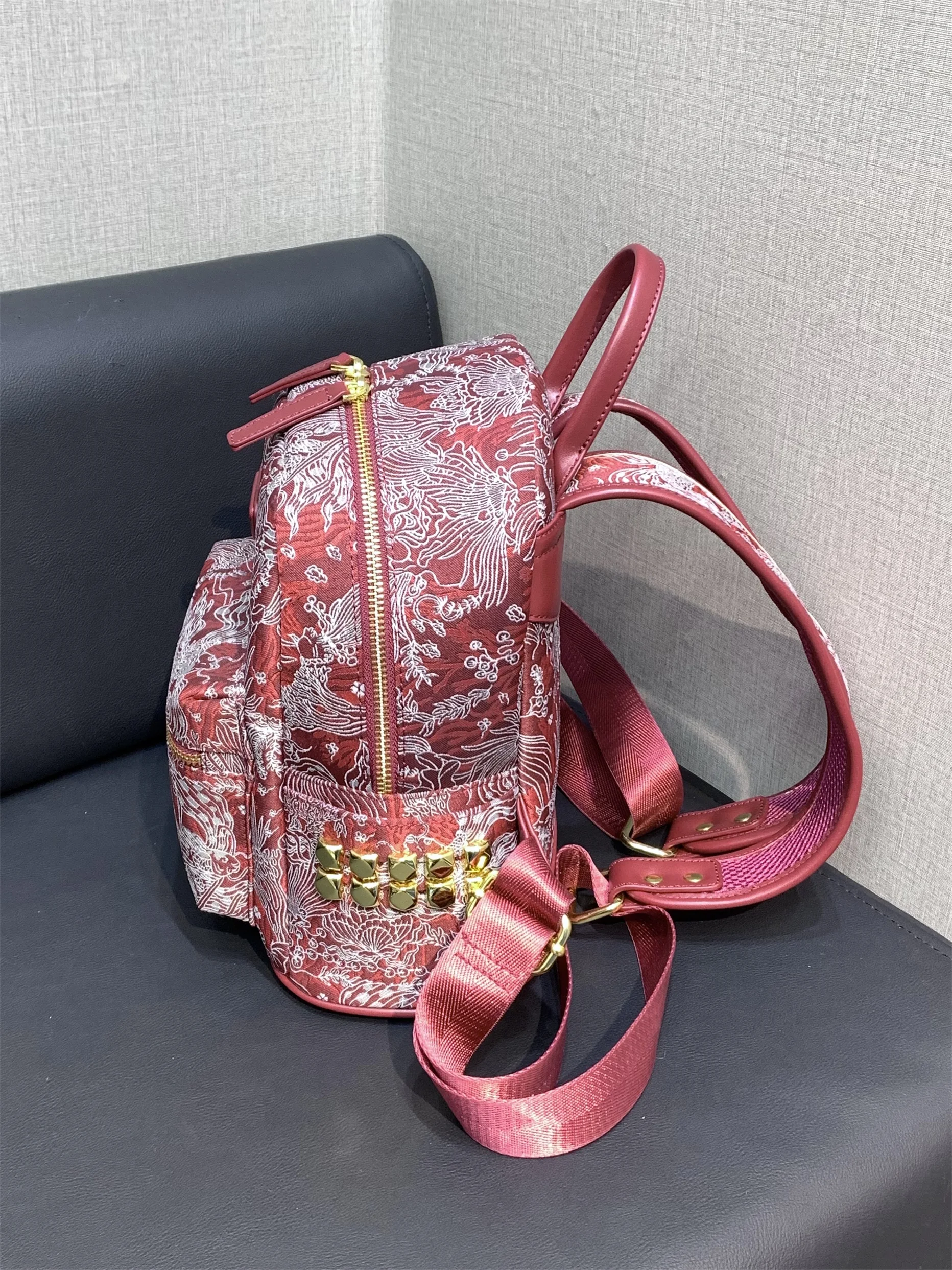 ele-red-embroidered-women's-bapa-faionable-commuter-bag-ciyah-high-end-sensation-2026-new-model-sweet-lady-sle