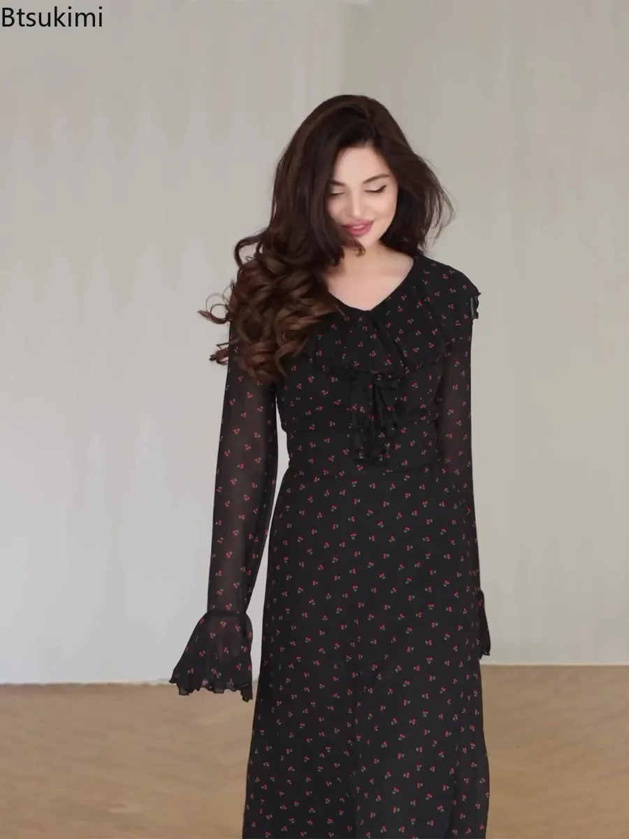 

Fashion Print Women's Chiffon Dress 2025 Spring New V-neck Slim Dress Elegant Lotus Leaf Sleeve Vintage Temperament Maxi Dresses
