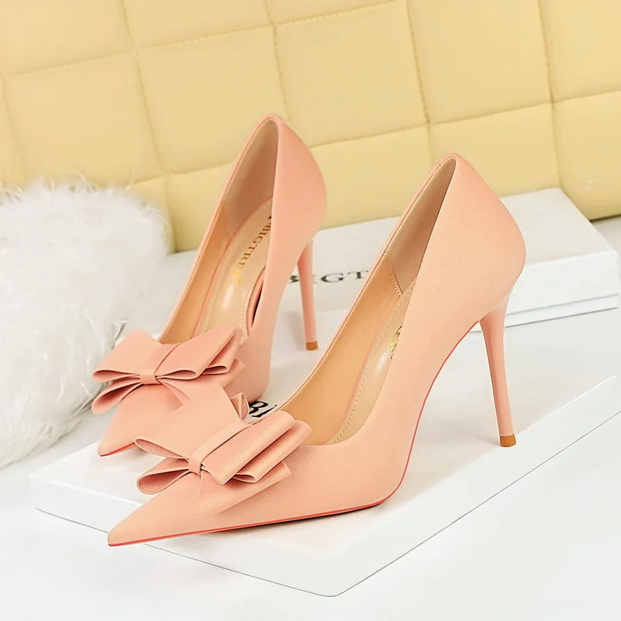 

New Korean Fashion Thin Satin Shallow Mouth Pointed Bow Single Ladies High Heels Women's Shoes Pumps туфли женские обувь женская