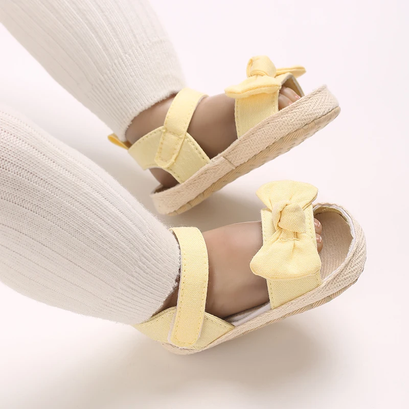 فالين سينا الوليد حذاء طفل أصفر طفلة أحذية فتاة الكلاسيكية Bowknot وحيد المضادة للانزلاق أحذية بولي PU الأولى ووكر حذاء طفل صغير