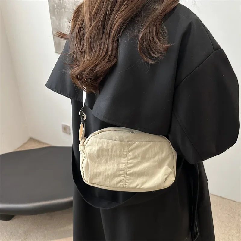 

Work Commuter Ladies Crossbody Bag Solid Color Female Phone Purse Small Handbags Simple Multi-layer Women's Nylon Shoulder Bags