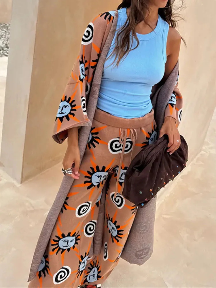 Nuevo Otoño Invierno Casual suelto 3 piezas trajes moda cuello redondo Tops y pantalón largo y cárdigan traje mujer elegante patrón estampado conjunto de felpa