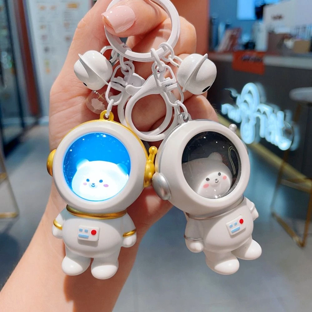 Creative Ambient Light Cat Bear Keychain Cartoon Animal Night Light Pendnt Ornaments Cute Car Keyring Backpack