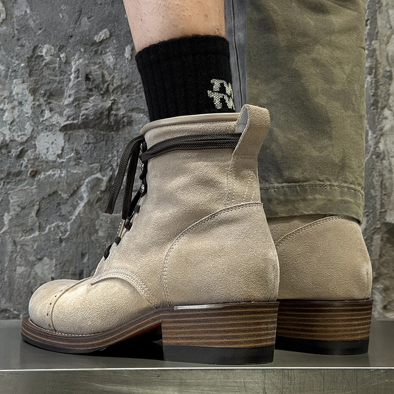 High Quality Men High Top Boots Thick Heel Perforated Retro Breathable Versatile Fashionable Boots