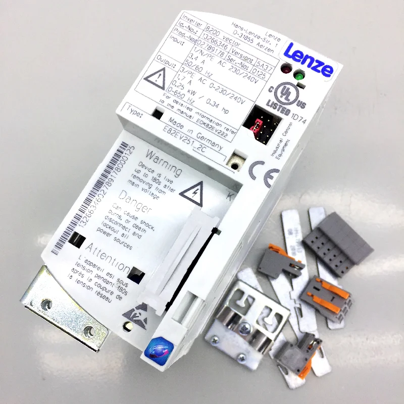 

New Original LentZ 8200 Series 3-Phase AC Drive Inverter Frequency VFD Models E82EV371K2C E82EV251K2C E82EV251-2C