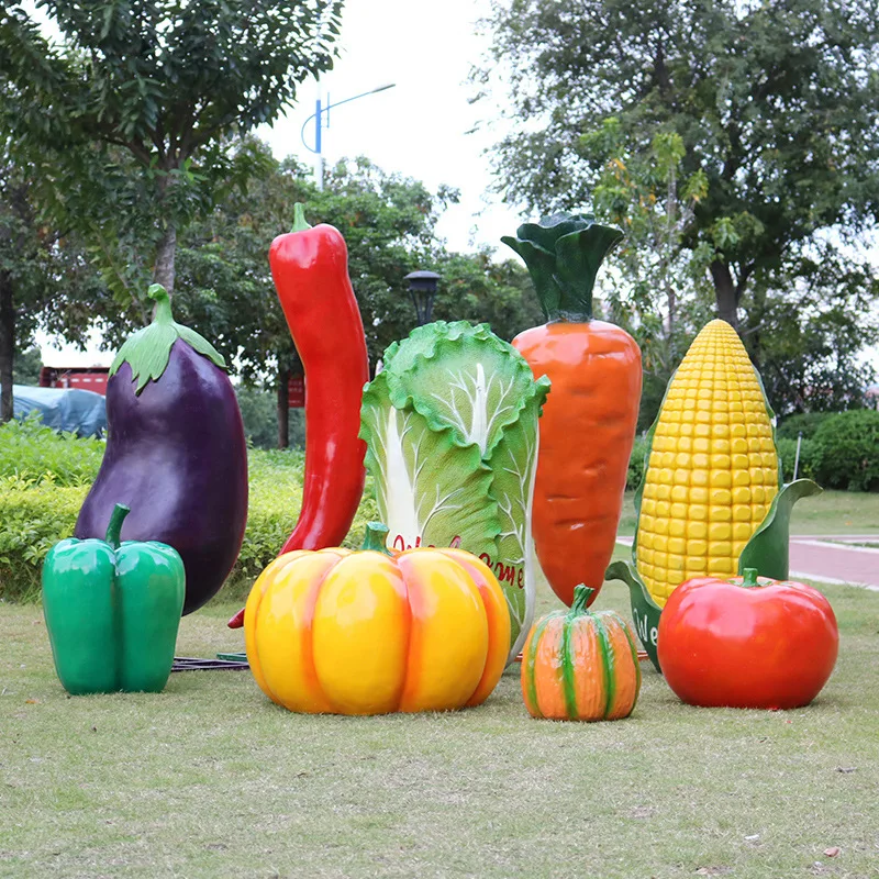 Outdoor fruit and vegetable model props FRP sculpture simulation pumpkin strawberry lychee farm garden decoration