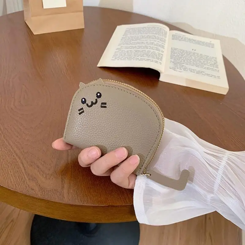 

Practical PU Leather Card Holder Cartoon Coin Offering Styles and Spacious Storage For Cards And Small Items 20CA