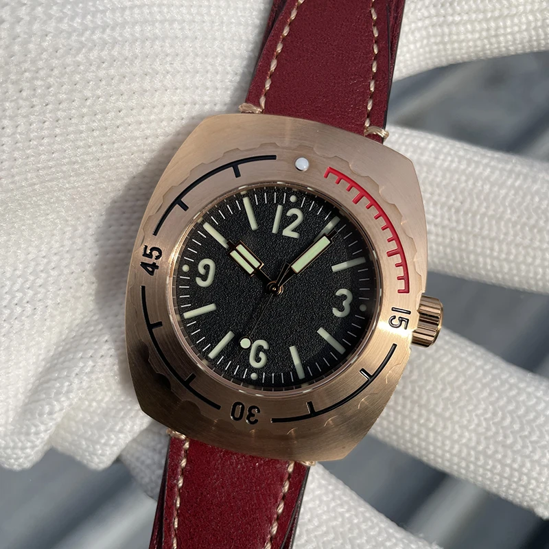 STEELDIVE Men Automatic Watch Bronze Military Mechanical Wristwatch Diver 200M Waterproof C3 Luminous Sapphire Mirror NH35