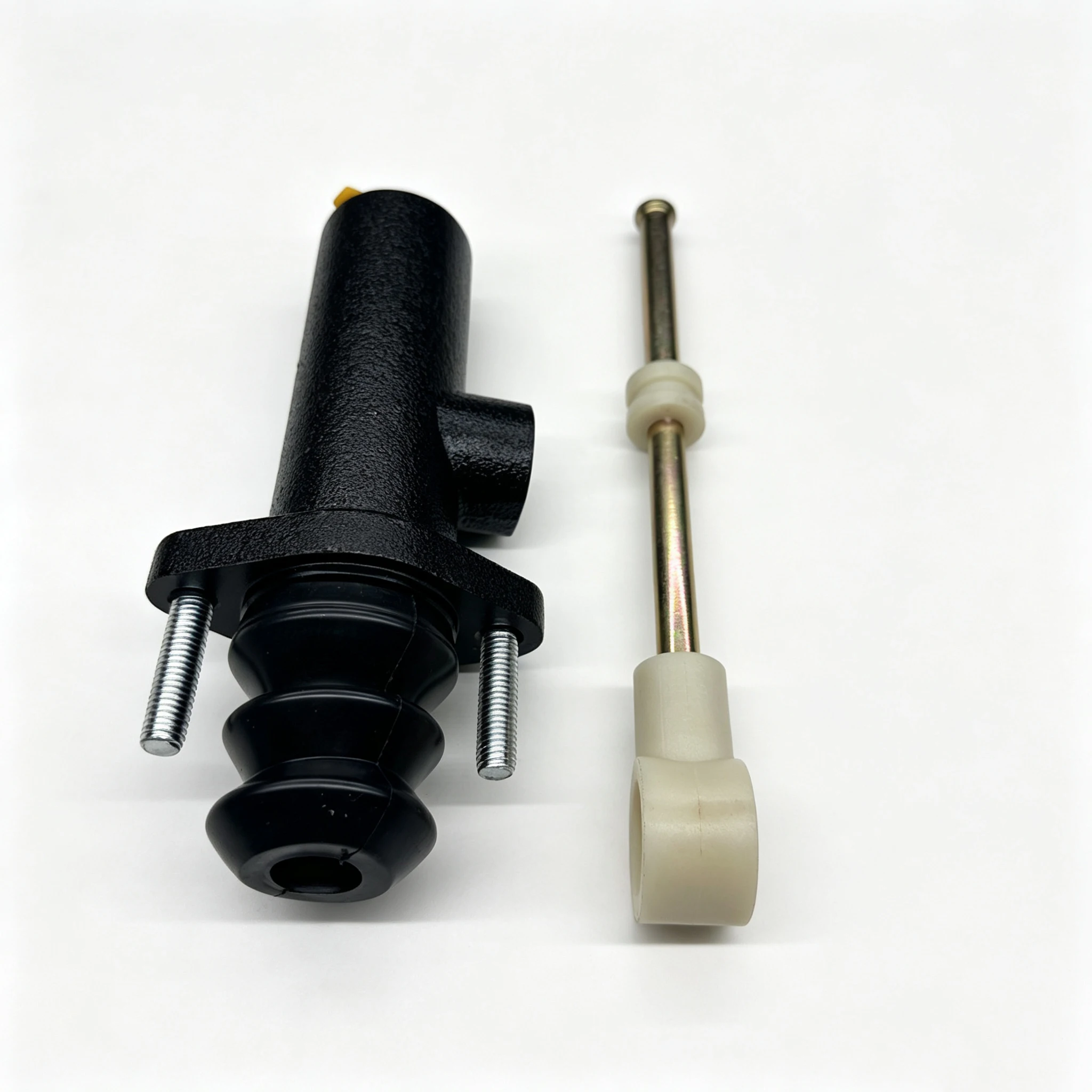 Clutch Master Cylinder 1628218 8085690 Clutch Main Pump For Volvo Truck
