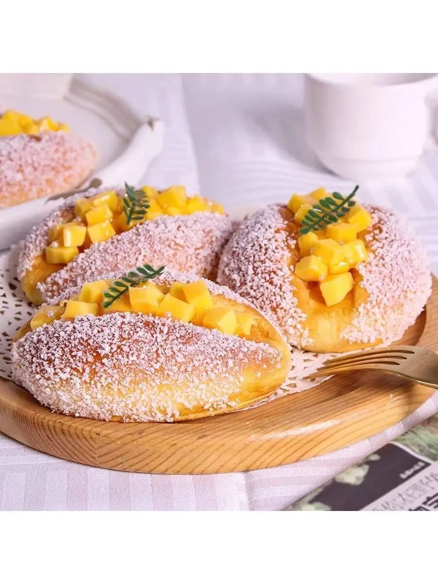 1PCS Blueberry Muffin Simulation Fruit Long Kitchen Fridge Magnet Food Model Home Decoration Soft Fragrant Ornament Bread Sweet