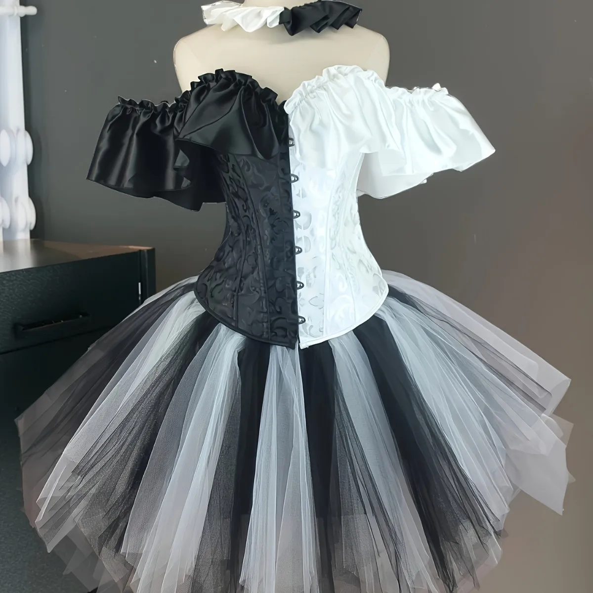 Halloween Clown Cosplay Kostüm Frauen Korsetts Anzug Mit Rock Zirkus Leistung Outfit Rolle Spielen Party Karneval Narr Kleid