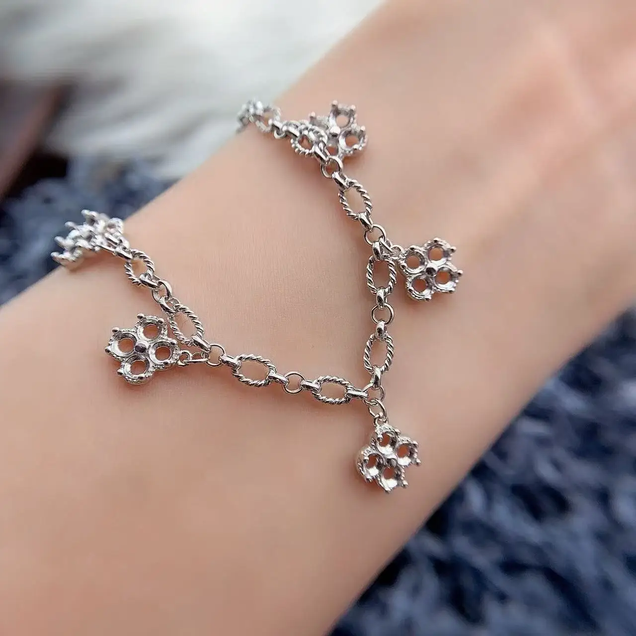 

MeiBaPJ Inlay Round3*3mm x20Pieces S925 Sterling Silver DIY Empty Bracelet Settings Light Luxury Shining Free Delivery Wholesale
