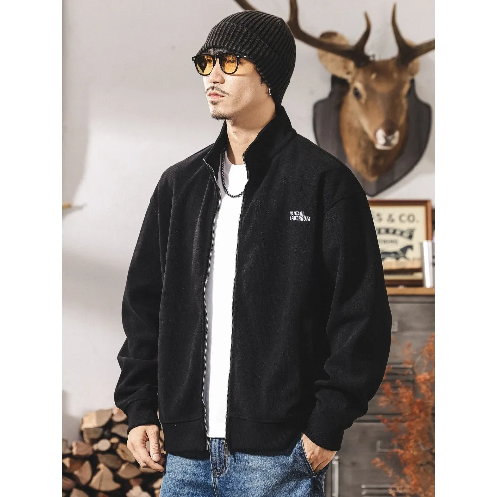 

The new loose semi-high-neck knitted jacket from the retro heavyweight men's Spring and Autumn streetwear brand