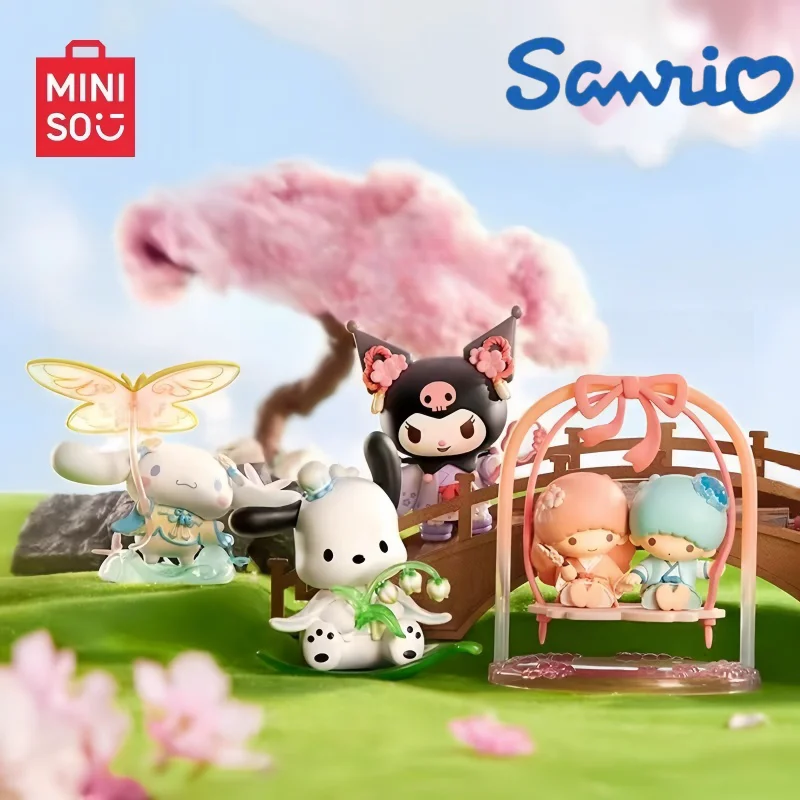 Miniso Toys Box com Sanrio Figuras, Flor e Roupa Série, Kuromipacha Cão, Big Ear Dog, Desktop Ornamento Presentes, Novo Rima, Em Stock