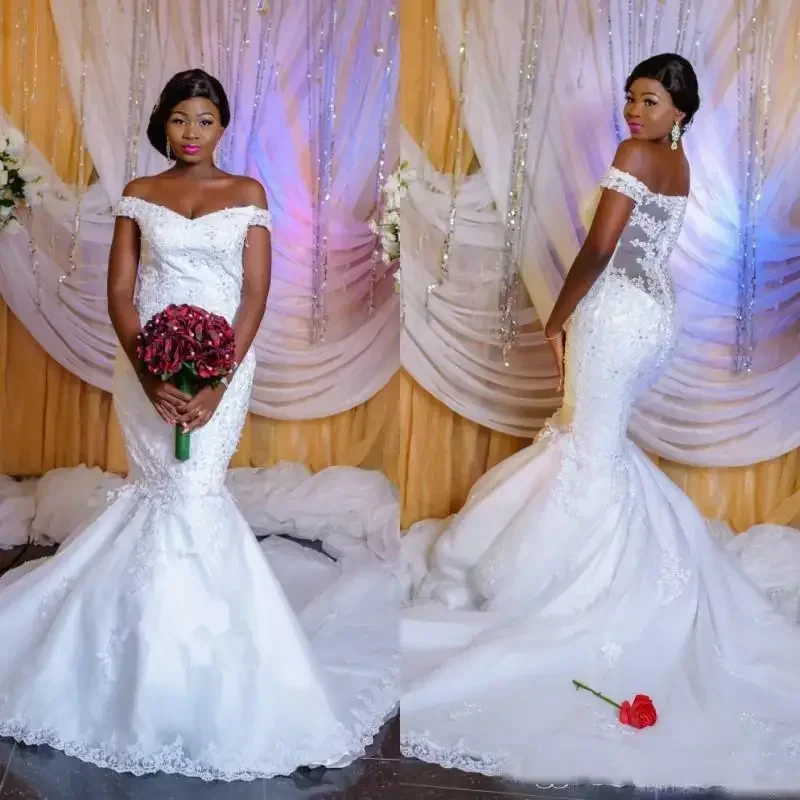 Robe de mariée sirène africaine personnalisée, grande taille, épaules dénudées, avec des Appliques en dentelle et des perles, avec traîne Court, robe de mariage Vintage