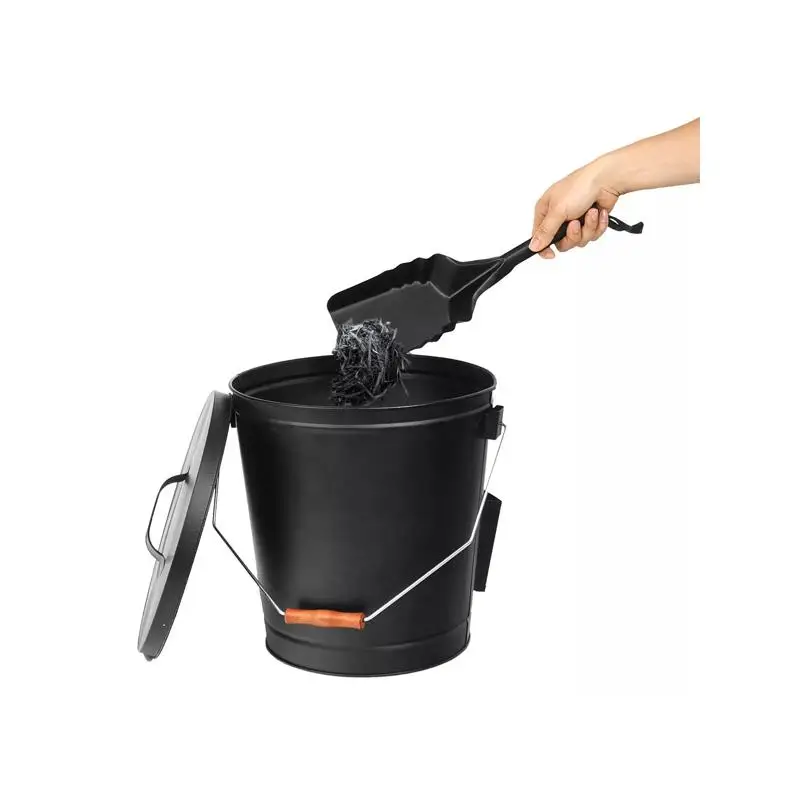 دلو رماد معدني أسود سعة 5 جالون مع غطاء مجرفة ومقبض لحفرة النار وموقد الخشب واستخدام الموقد #6