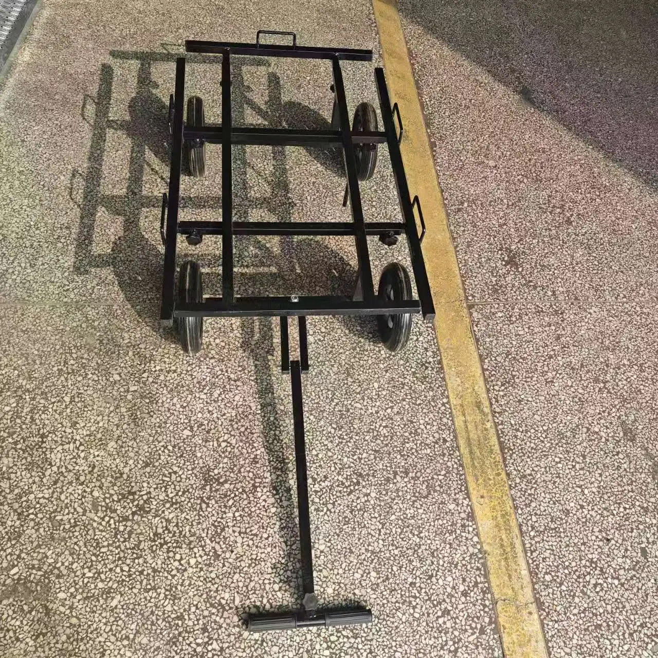 Four-wheeled flat-panel telescopic truck Adjustable towing multi-vehicle trailer Manual trailer
