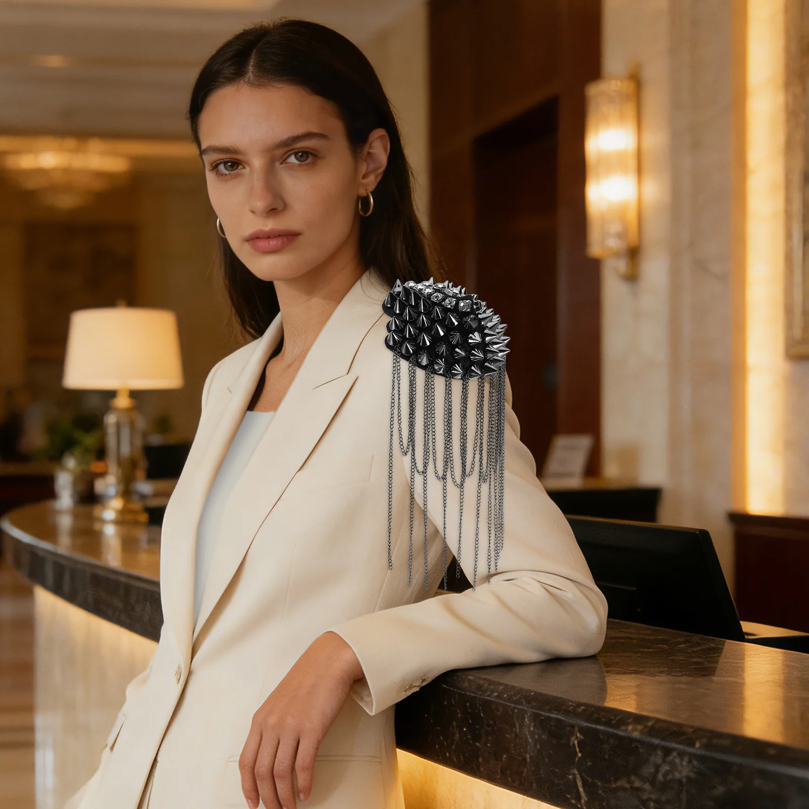 

2 шт., погоны на плечо в стиле панк, бахрома, цепочка с кисточками, железный значок для курток, блейзеры, костюмы для женщин и мужчин, винтажная клубная одежда, наряд