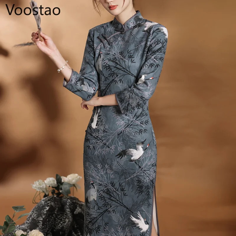 2xl chinesischer Stil Wildleder Stoff Cheong sam Kleid Vintage Frauen Herbst elegante Kran Druck Qipao Kleider Dame schlanke Qipao Vestidos