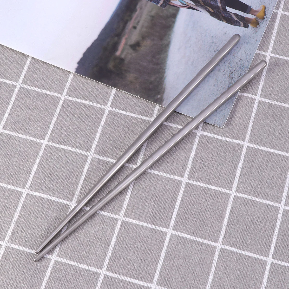 

Titanium Alloy Chopsticks Reusable Portable Food Sticks Lightweight for Camping Outdoor Tour Titanium Metal Chopsticks 6