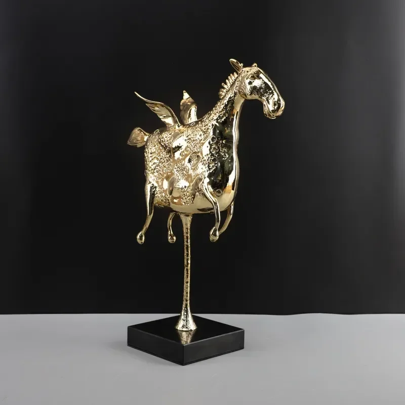 for European Creative Simple Metal Marble Dream Horse Ornament Study Bookcase Model Room Desktop Living Room Home Accessories