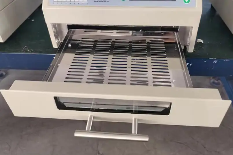 Image of Hochwertige PUHUI T-962 SMT SMD Maschine Infrarot-Reflow-Lötofen IR IC Heizgerät, T962 Rework-Station
